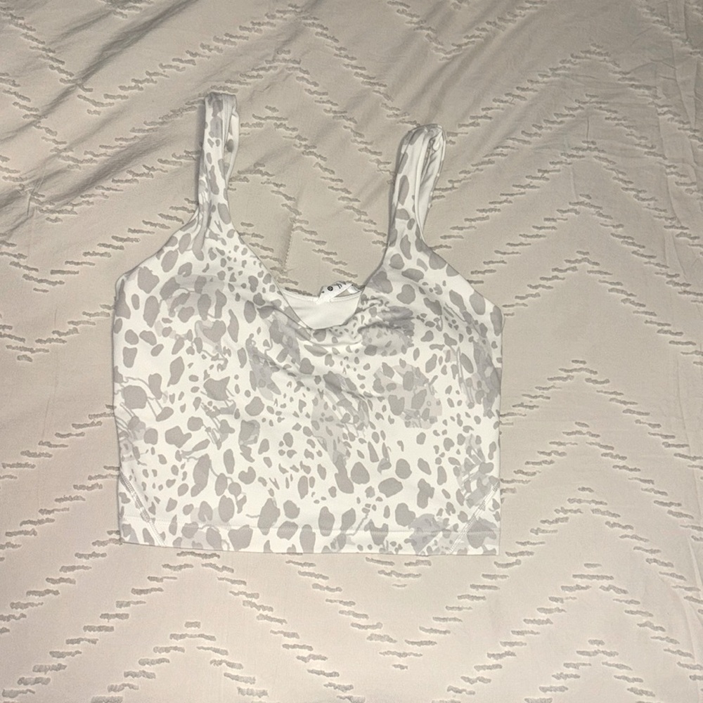 WHITE LULULEMON ATHLETICA TANK TOP 🤍